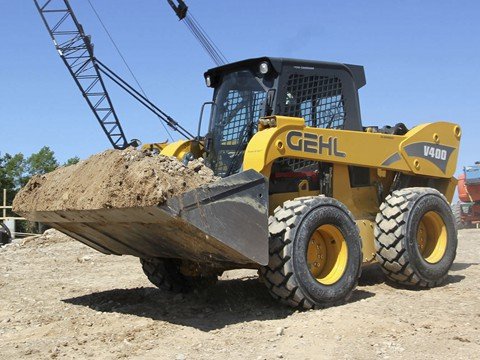 GEHL V400 skid loader